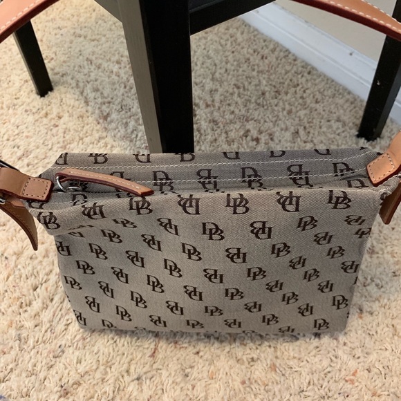 SOLD Dooney & Bourke Signature Mini Sac, New W/O - Picture 5 of 7
